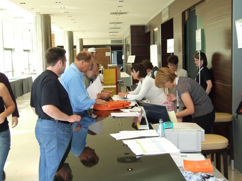 dipac07_06.jpg